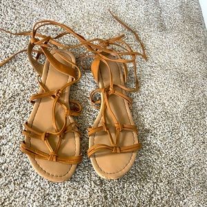 Wrap Up brown sandals